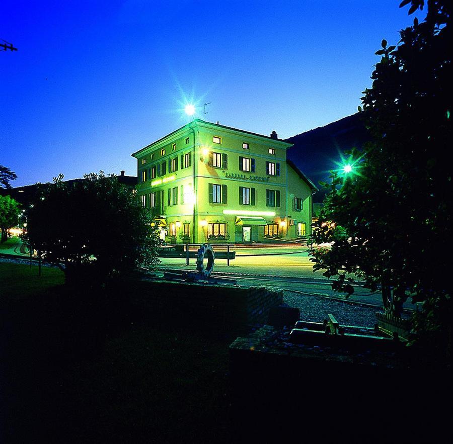 Albergo Ristorante Svizzero Capolago Extérieur photo