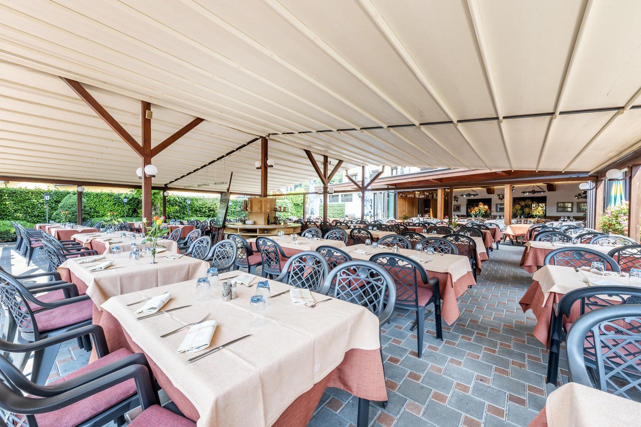 Albergo Ristorante Svizzero Capolago Extérieur photo